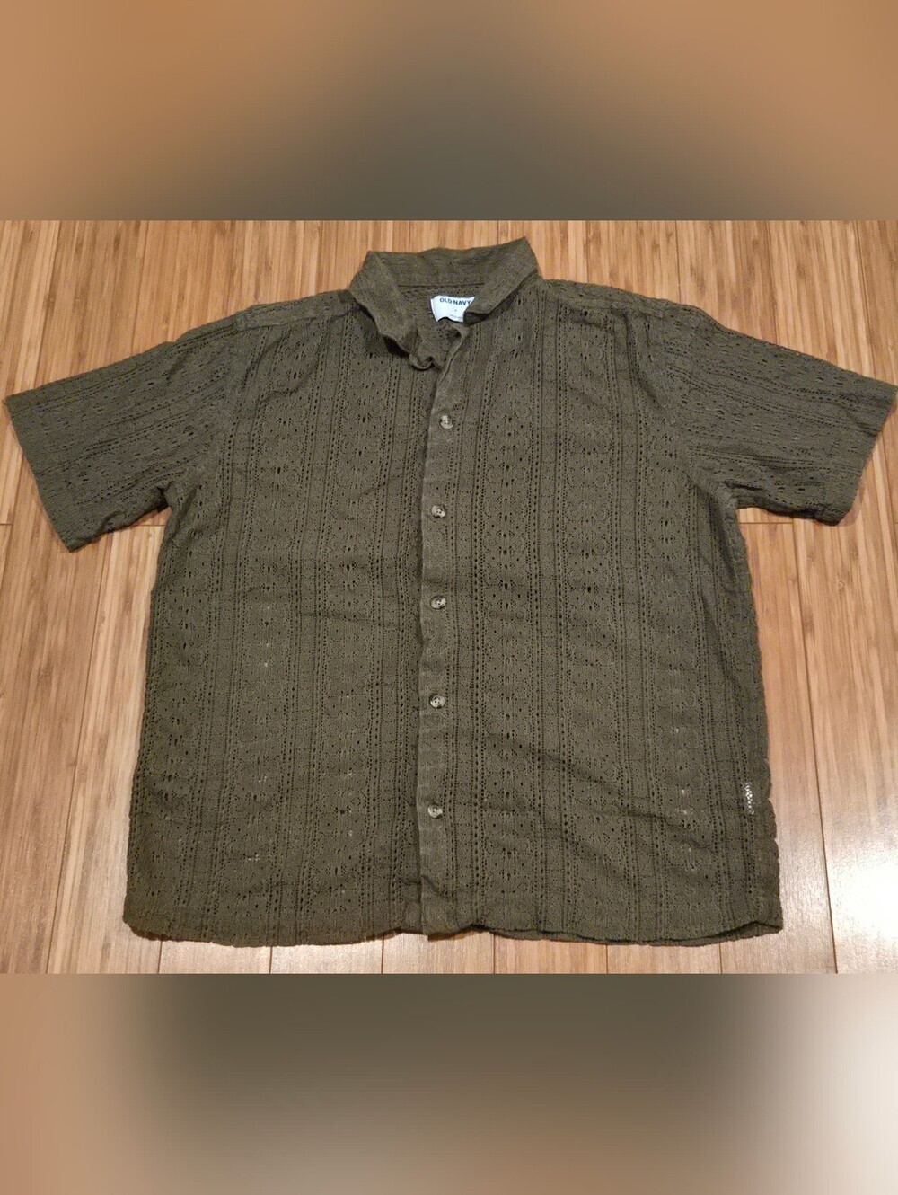 Old Navy Classic Olive Lace Short-Sleeve Button-Up Shirt